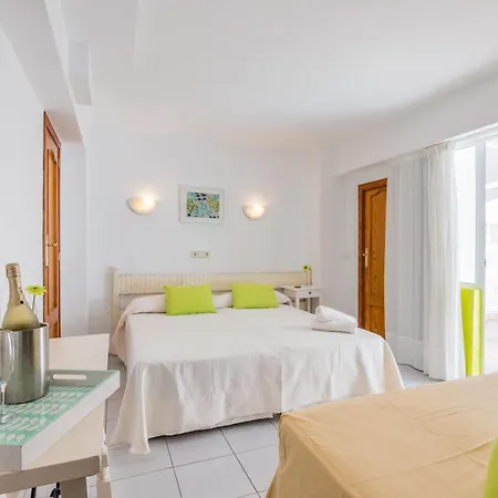 Hotel Garau Petit *